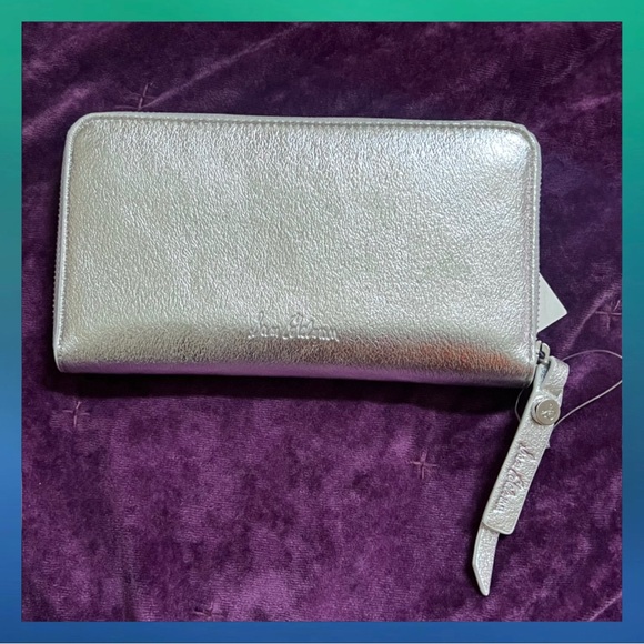 NWT Sam Edelman Silver Wallet - Picture 3 of 3